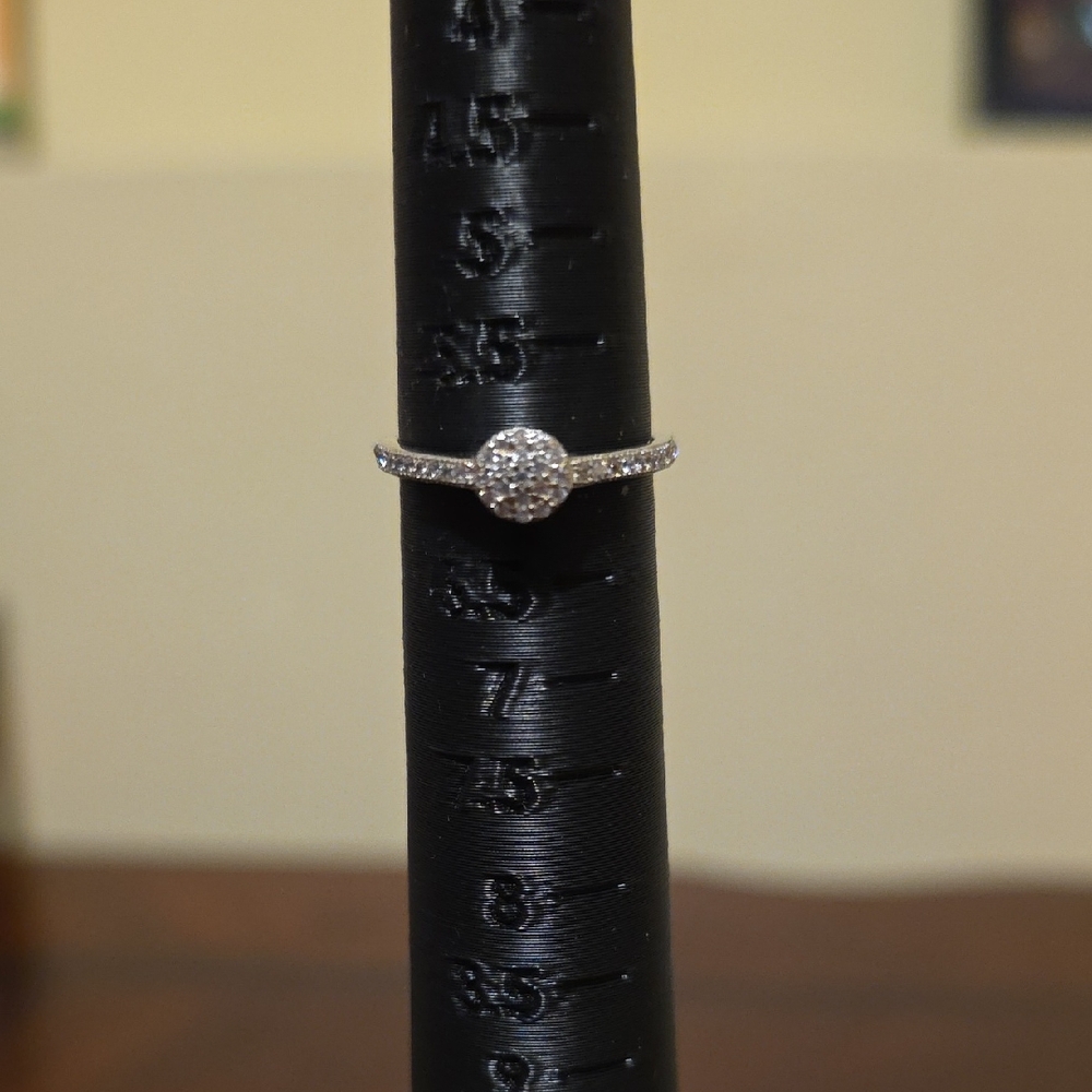 Elegant Silver Moissanite Diamond Ring 925 Stamped